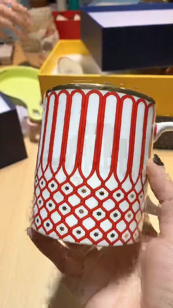 【闪购商品】瓷片锅碗瓢盆一件不剩