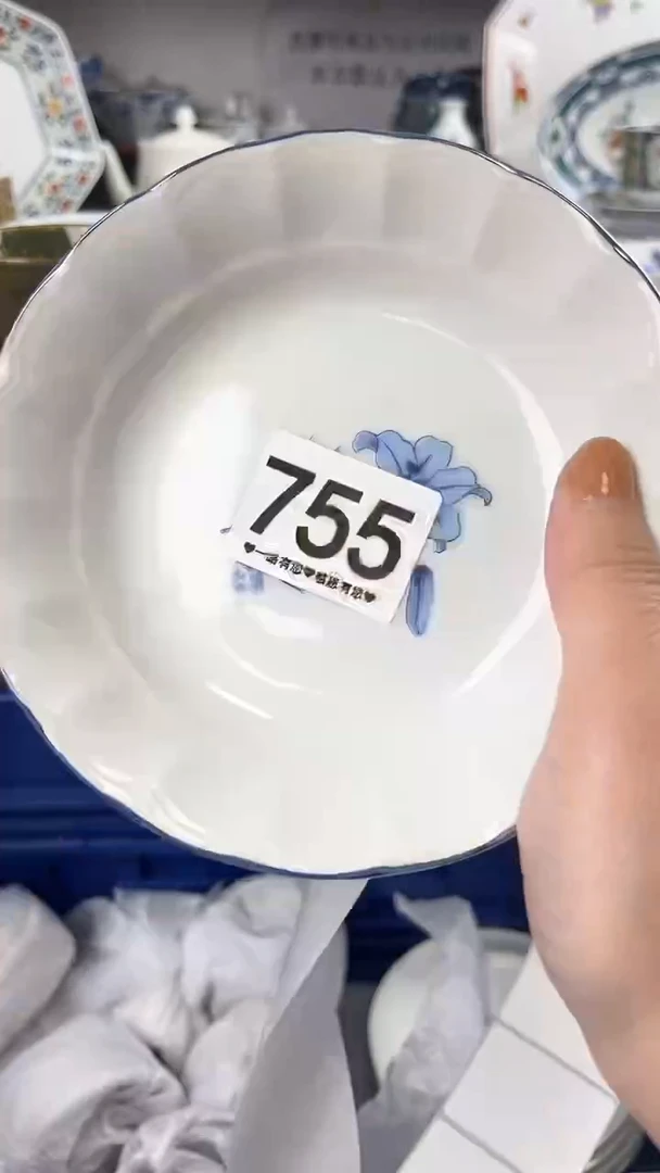 茉*755