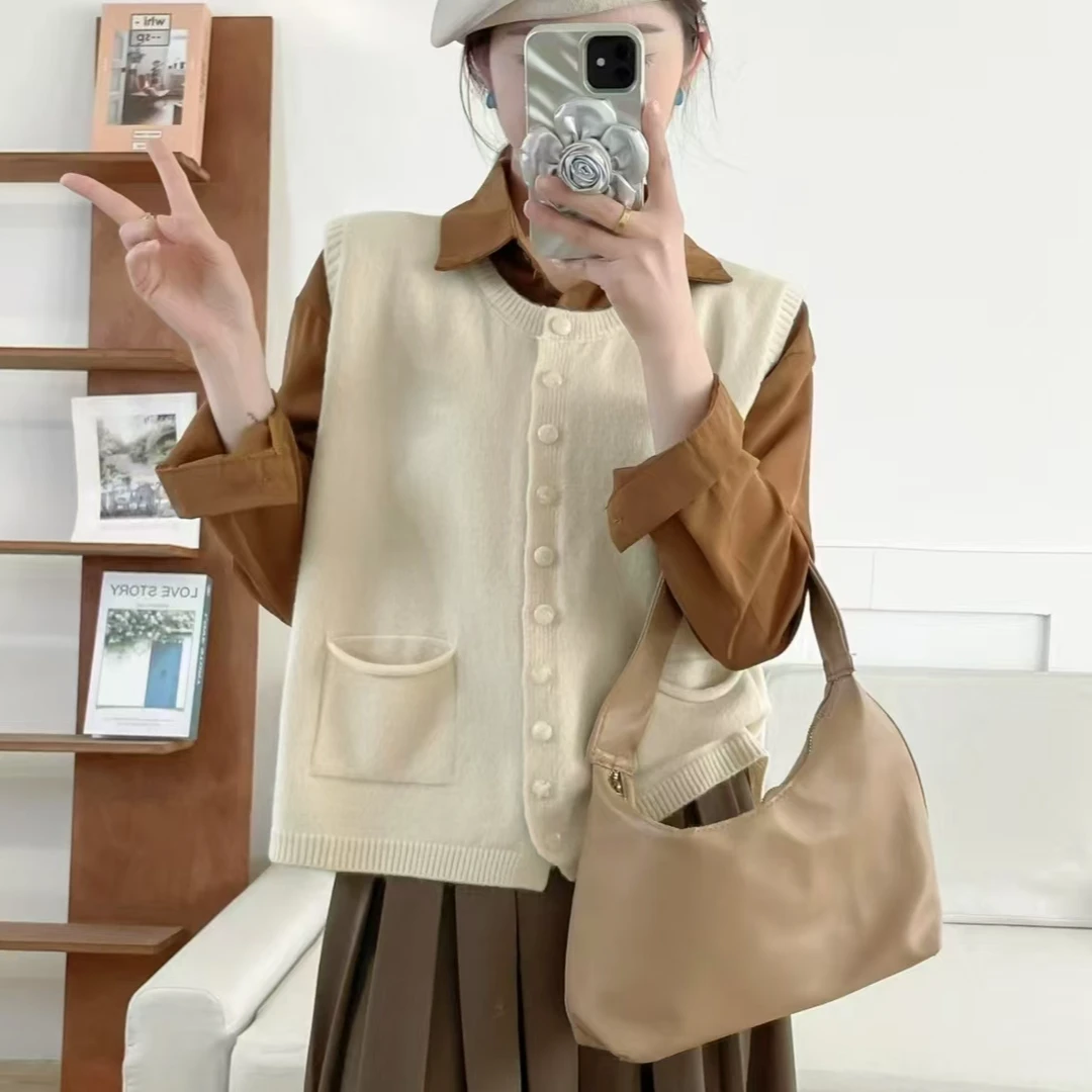 甜妹必备平价针织马甲小个子春秋短款显高软糯百搭减龄上衣马夹女