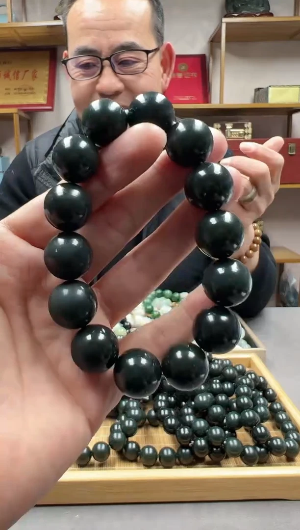 【闪购商品】和田玉手串未镶嵌16油青