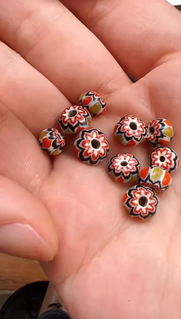 【闪购商品】琉璃颈饰【 肖钟出品 】随发1颗