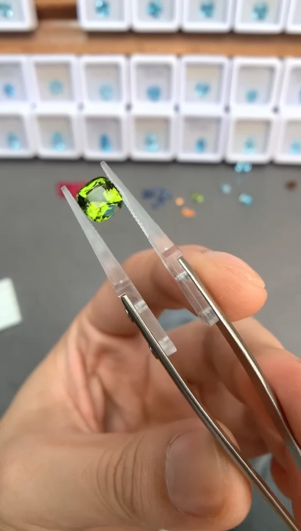 未镶嵌裸石定制碧玺2.55ct 10074