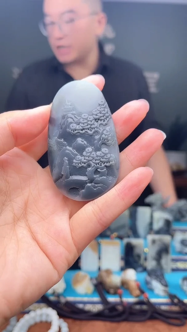 未镶嵌和田玉挂件1