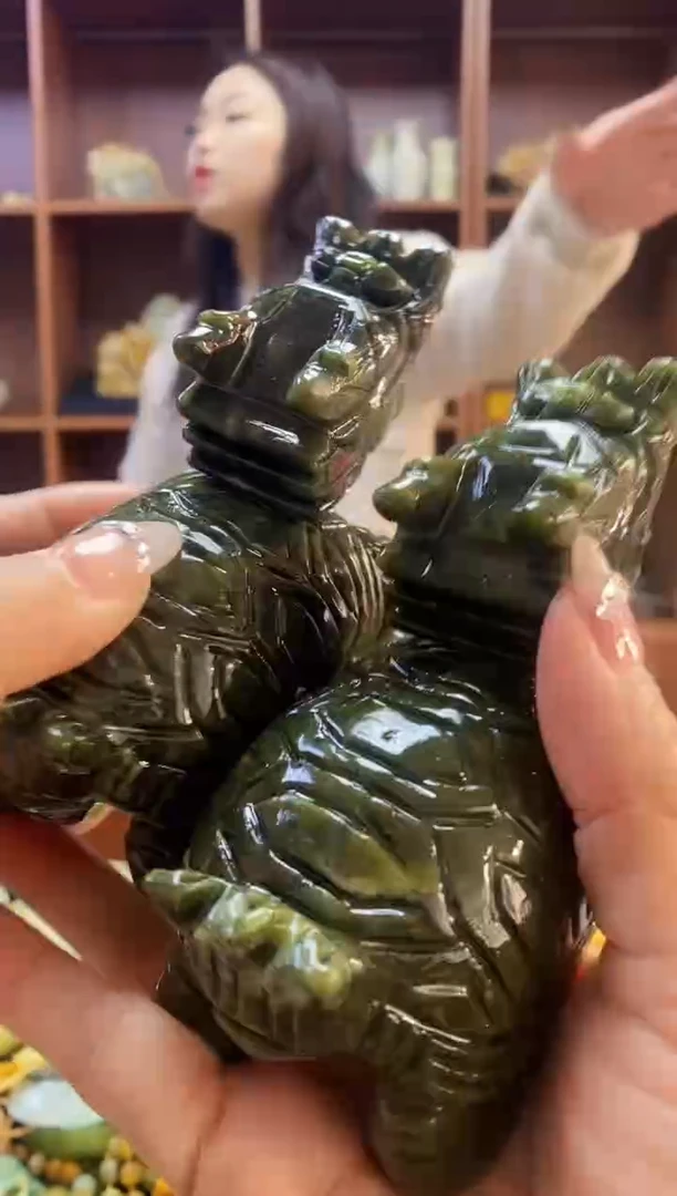 未镶嵌蛇纹石玉摆件