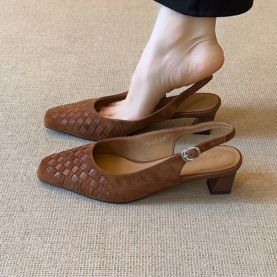 RubyL/4.5cm优雅通勤编织方头后绊带粗跟百搭舒适纯色包头凉鞋