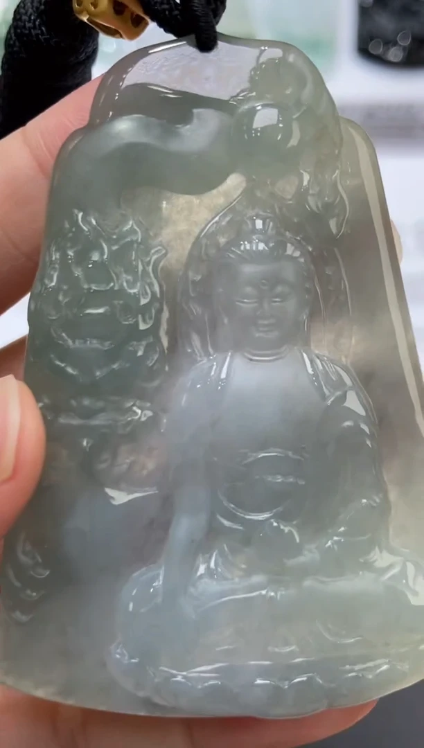 未镶嵌挂件翡翠372463  多人