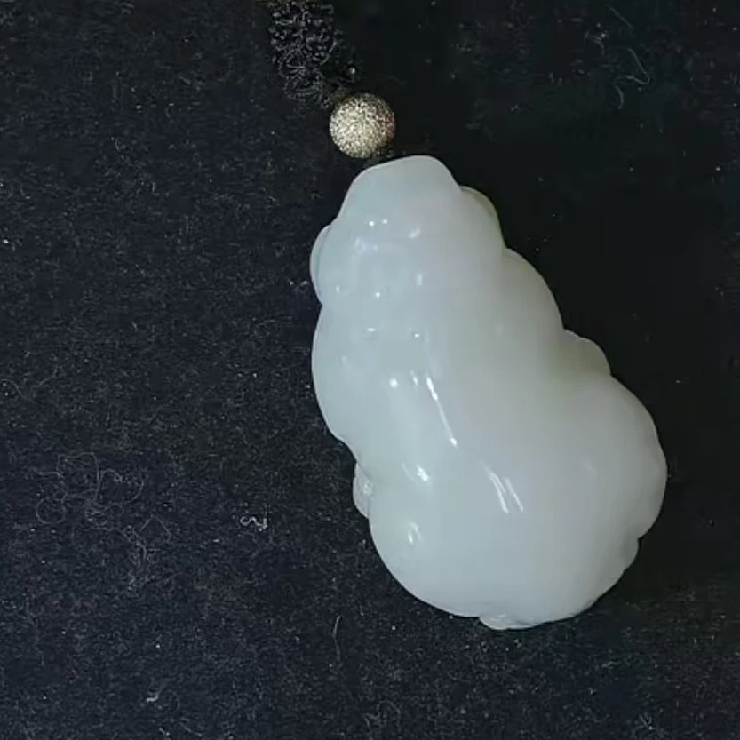 清代和田玉貔貅1