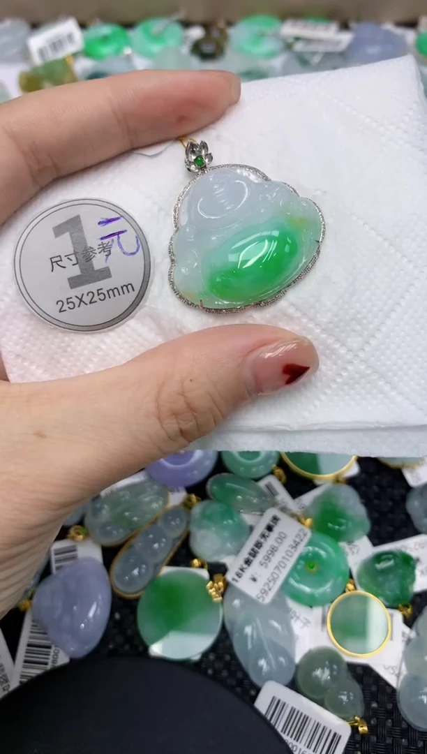 翡翠18K金镶嵌颈饰奥利奥·