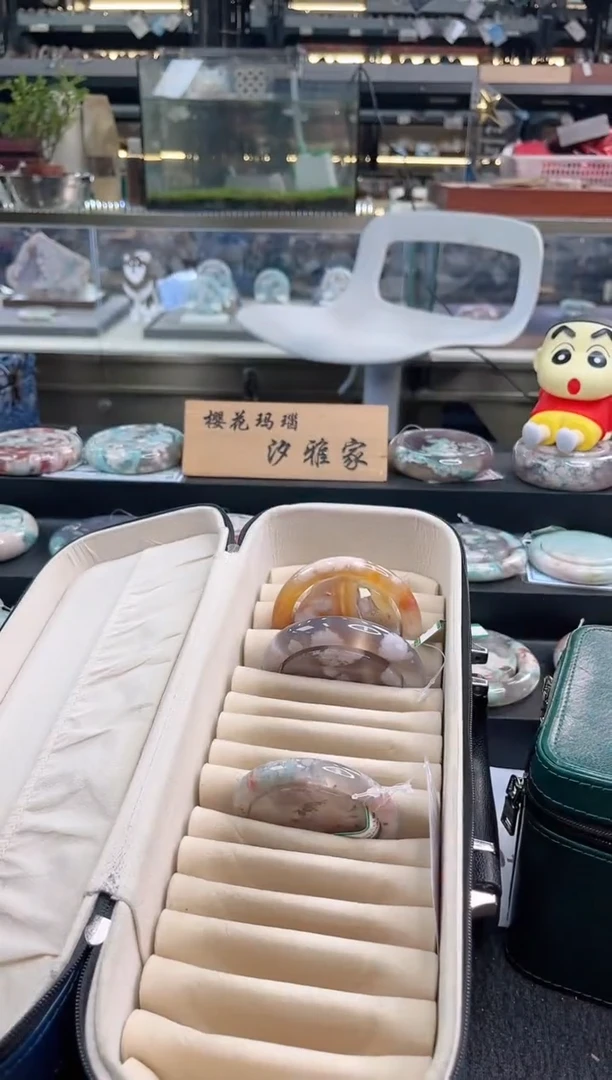 未镶嵌手镯石英质玉尘*丷圈口（赠品镯心）