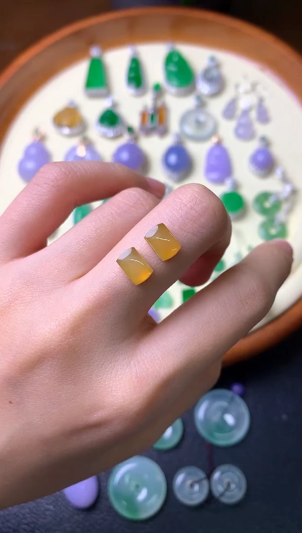 【闪购商品】定制翡翠未镶嵌裸石（镶嵌定制）