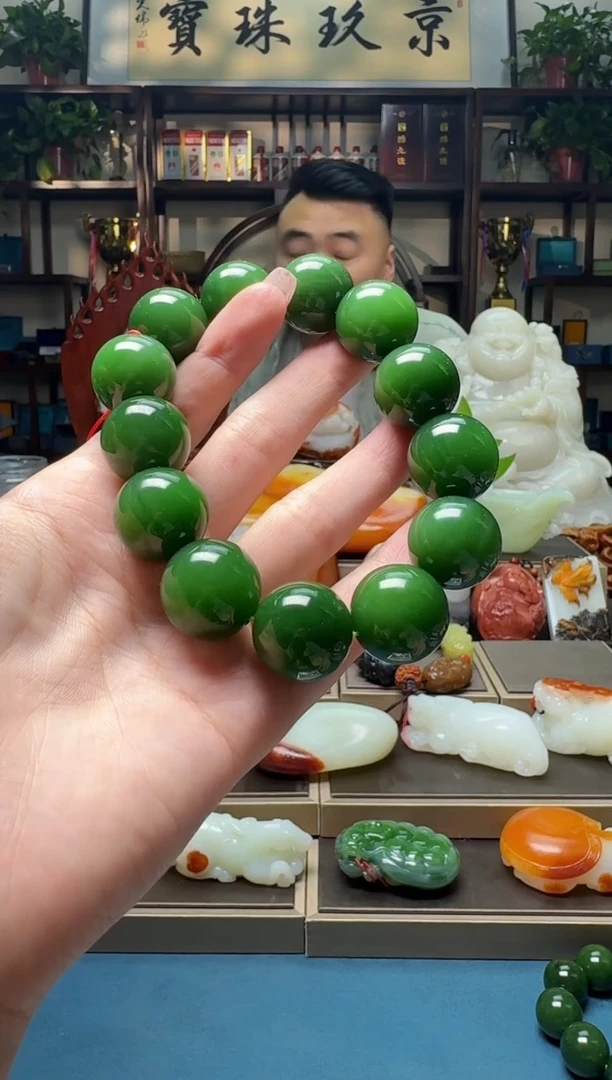手串未镶嵌和田玉by18.8