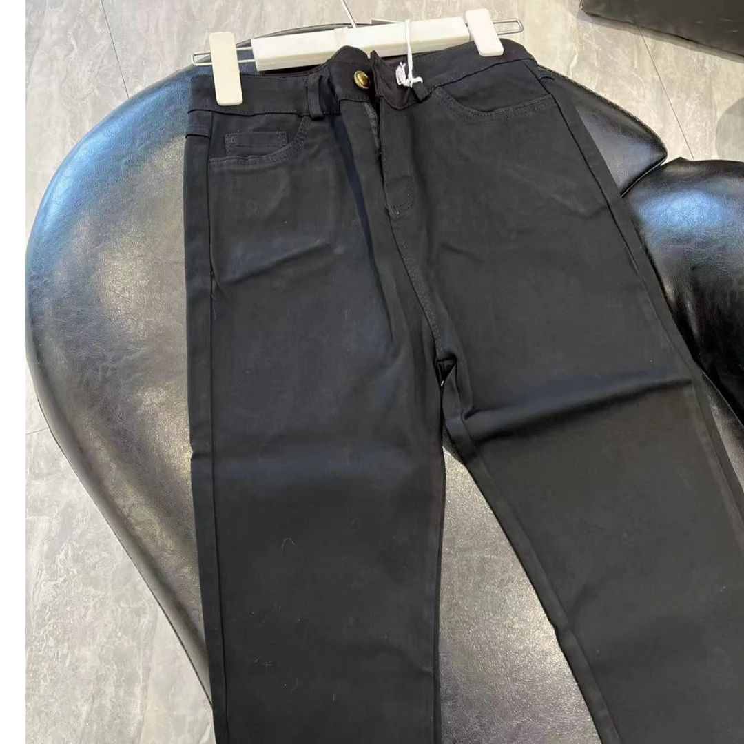 23058 春款显瘦黑色烟管裤