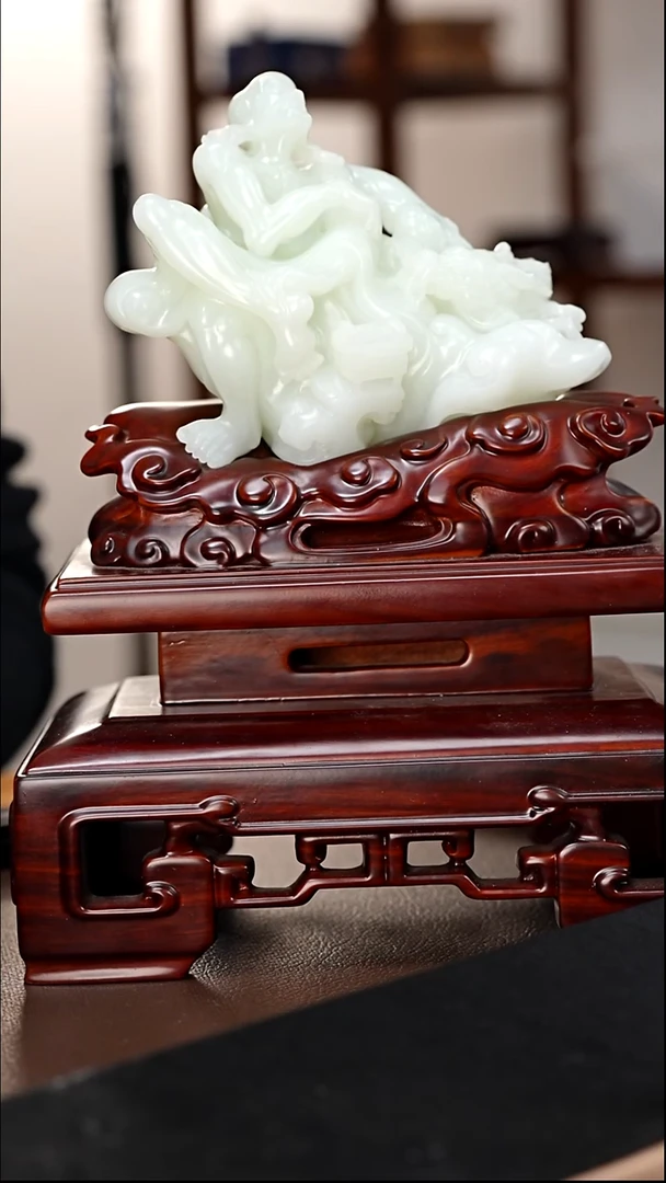 未镶嵌和田玉摆件和田玉