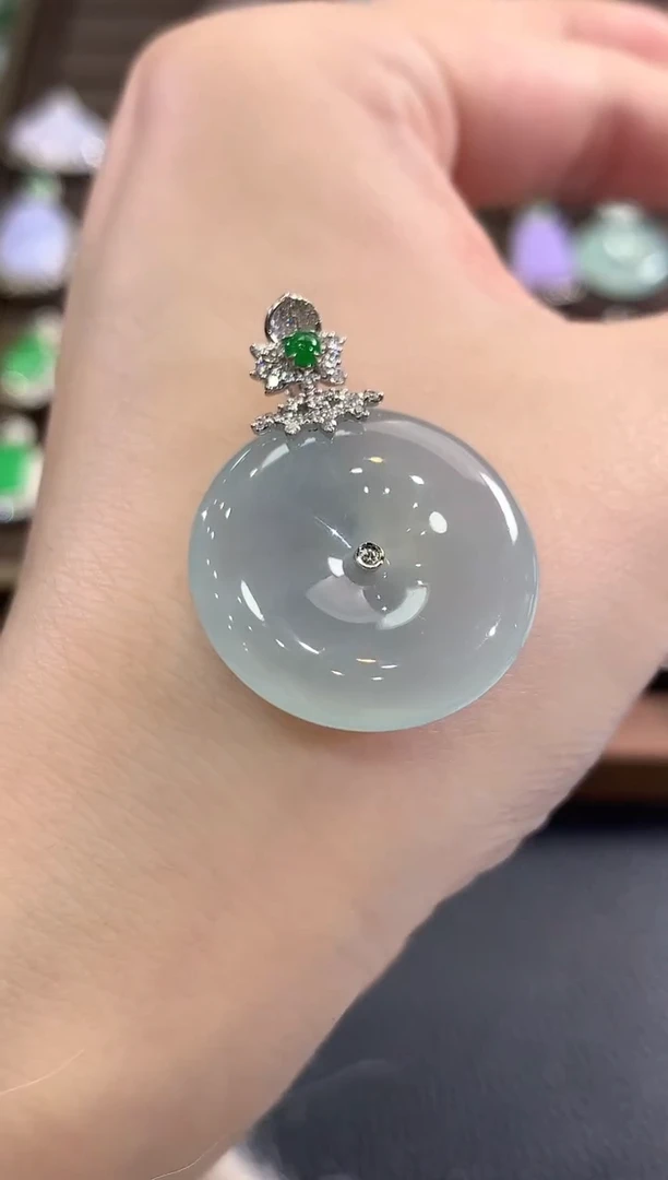 吊坠(不含链)18K金镶嵌翡翠b103