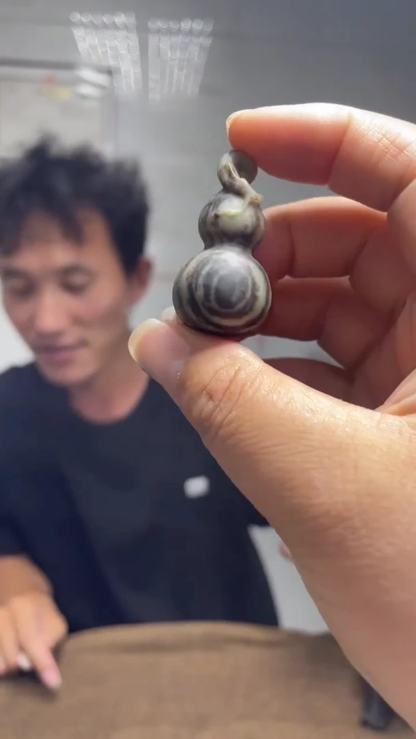 和田玉未镶嵌挂件1