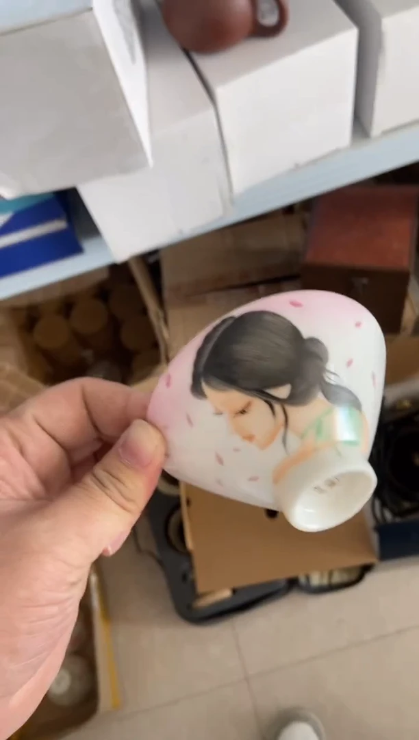 无运费险有瑕疵的摄影的产品有使用过的痕迹有点脏介意勿拍