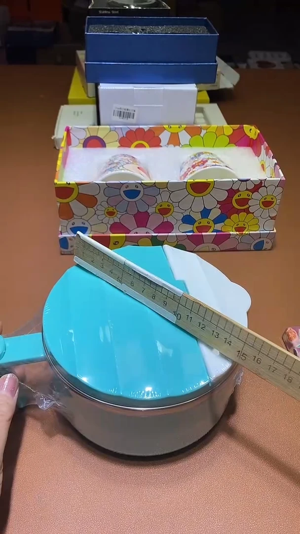 瓷片碗碟好物一件不留@@1