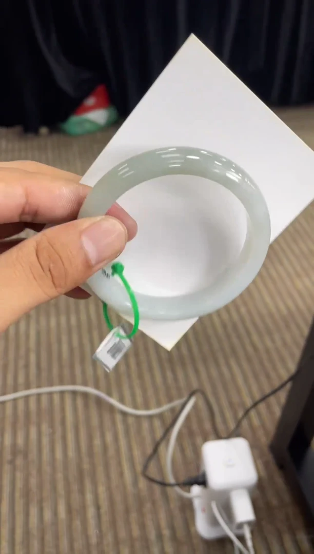 未镶嵌手镯翡翠翡翠手镯 成品