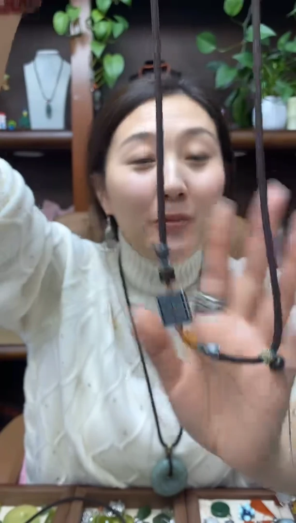 未镶嵌岫玉吊坠绳子多样性发货其中发一