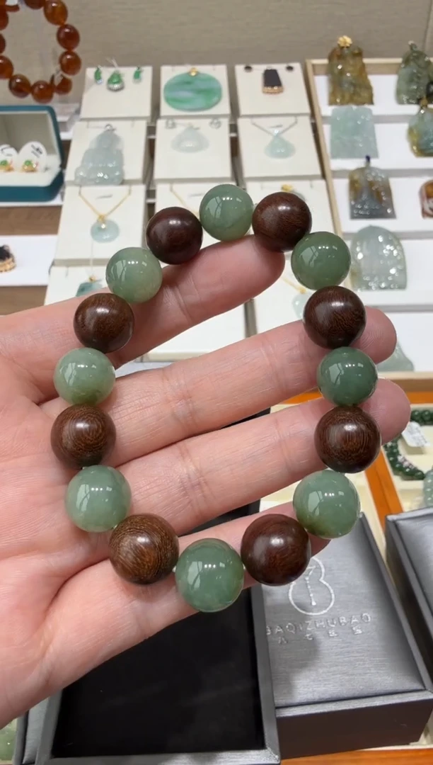 未镶嵌挂件翡翠A货翡翠多样性孤品