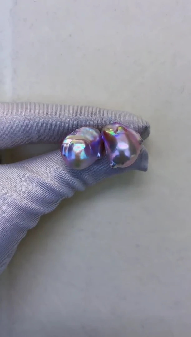 银S925镶嵌DA淡水珍珠巴洛克耳钉 X102