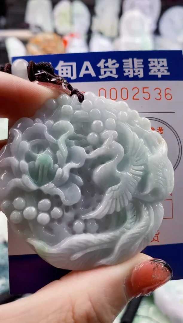 翡翠未镶嵌吊坠(不含链)1