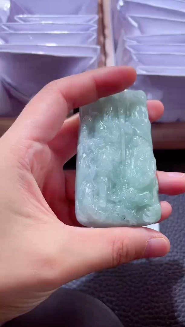 颈饰未镶嵌翡翠00002500