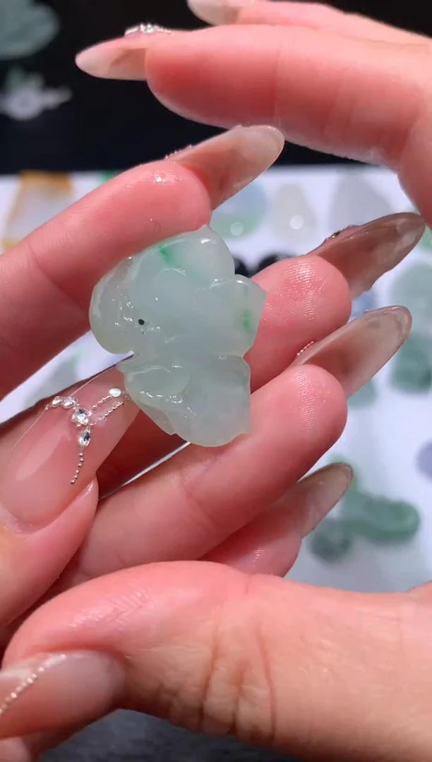【闪购商品】定制翡翠未镶嵌毛货