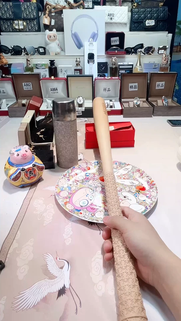 瓷片瓷器 库房到期 全部地板价@@1
