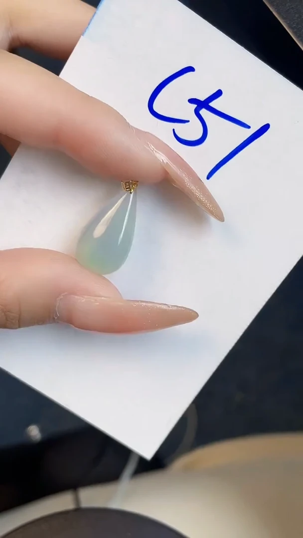 【闪购商品】翡翠颈饰18K金镶嵌00000000