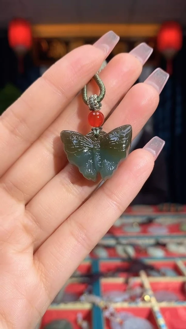 【闪购商品】和田玉颈饰未镶嵌蝴蝶