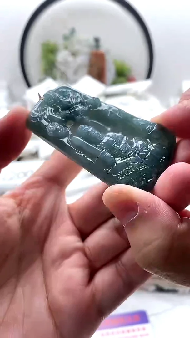 颈饰未镶嵌翡翠文殊