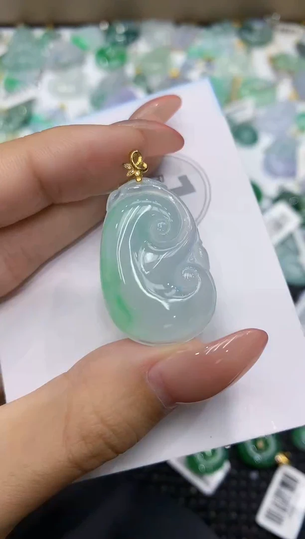 颈饰18K金镶嵌翡翠11111111