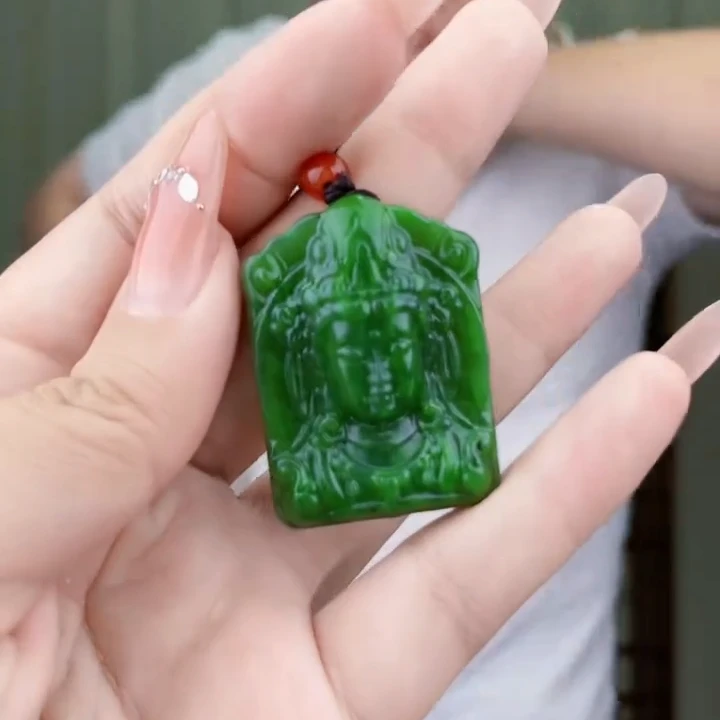 和田玉碧玉观音头吊坠（拍一发一，多样性发货！）