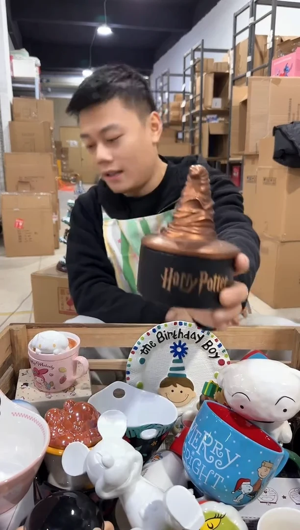 瓷片分院帽首饰盒