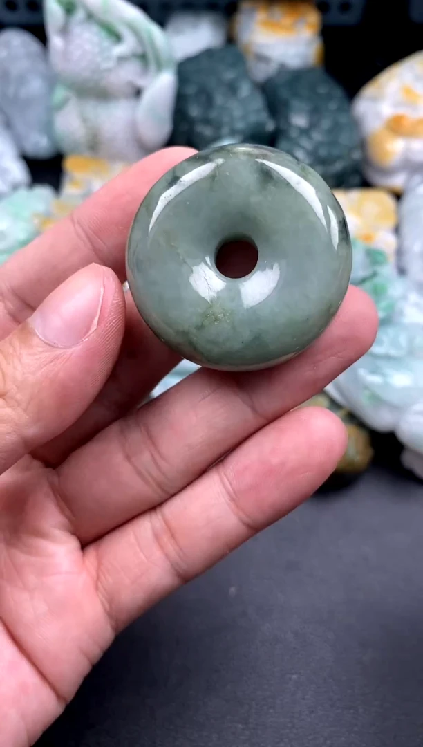 吊坠(不含链)未镶嵌翡翠1