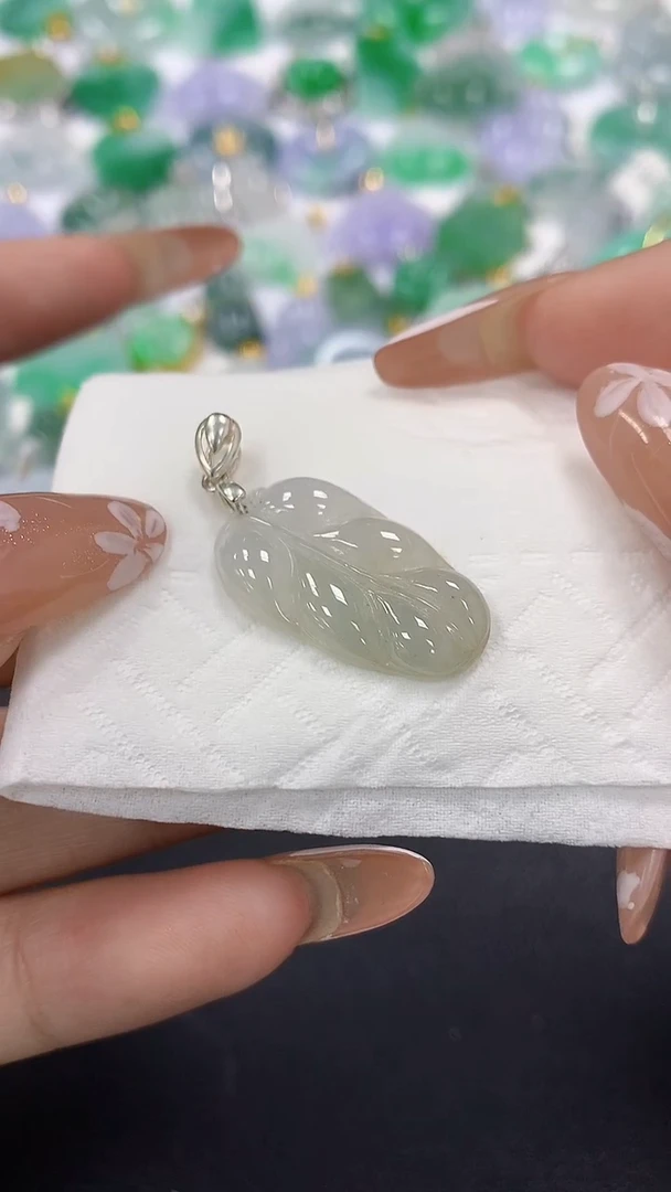 颈饰银S925镶嵌翡翠a货假一赔三支持复检百元上9元证书费自理