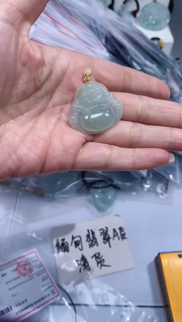 颈饰银S925镶嵌翡翠吊坠