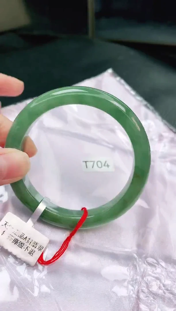 未镶嵌手镯翡翠缅甸天然A货翡翠手镯