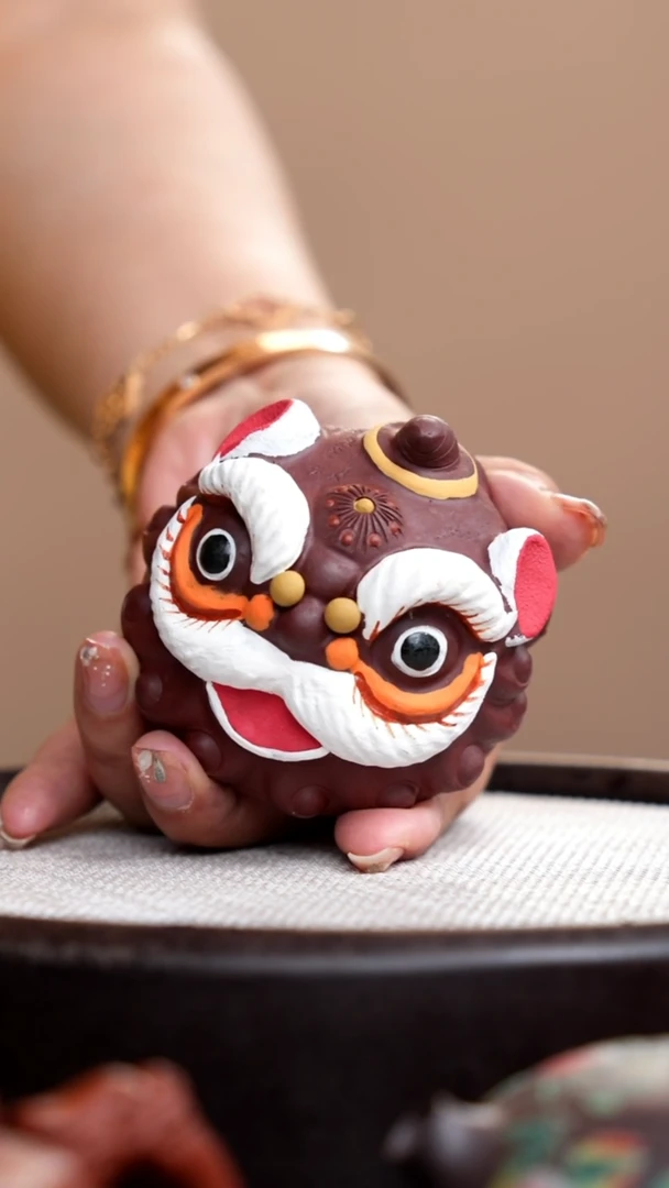 茶壶紫砂紫泥醒狮茶宠主人杯