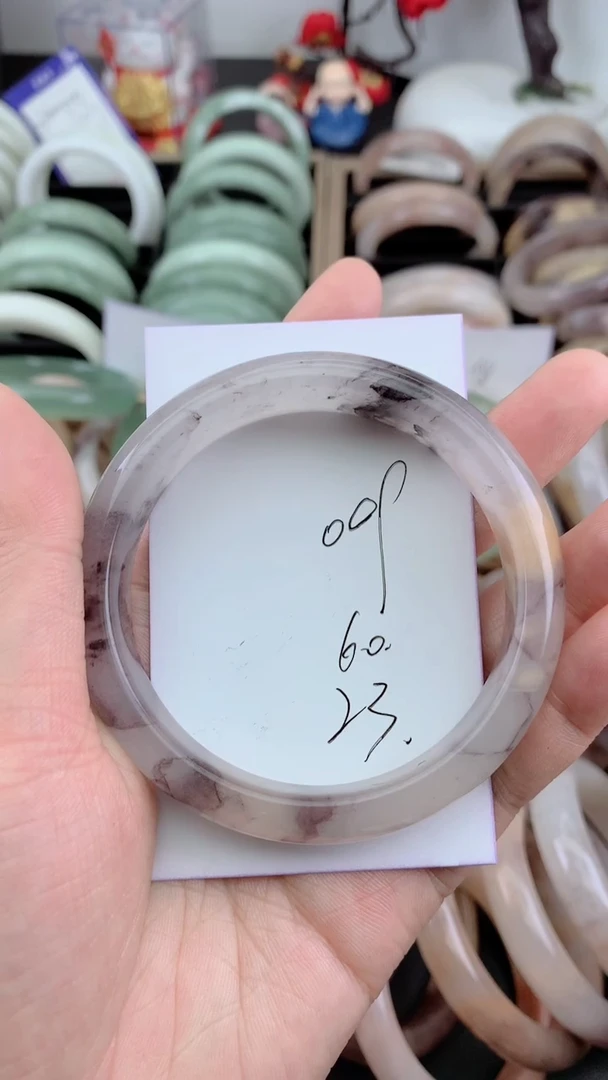 未镶嵌手镯石英质玉009