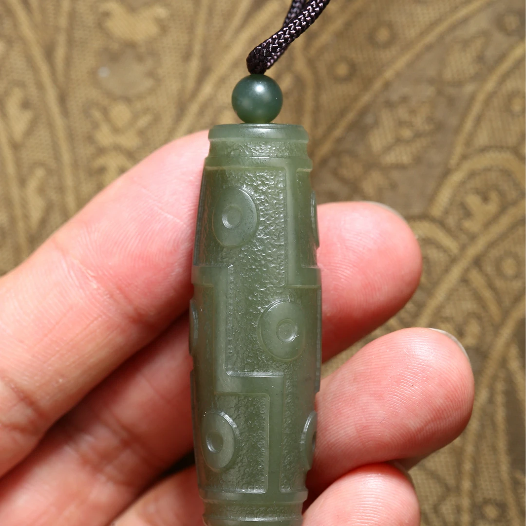 【央博玉专属】和田玉沙枣青挂件YJSZ0821约49*15.6*15.3mm多样性发