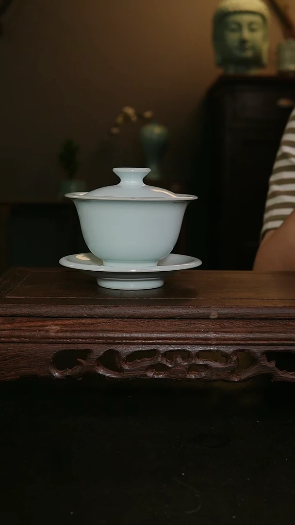 其他原产地原矿月白釉元宝盖碗