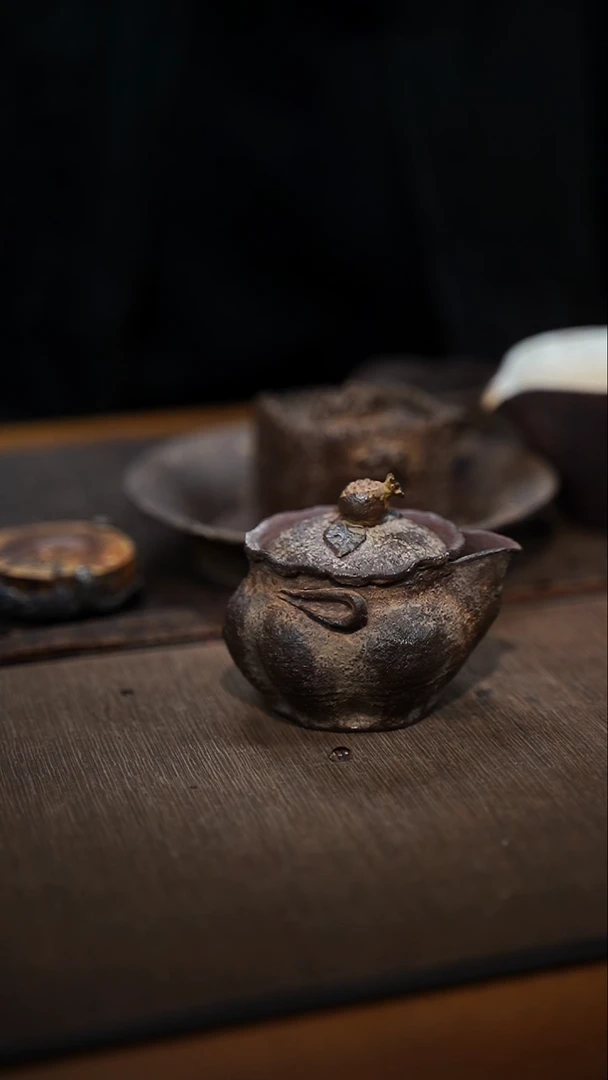 全手工制作 紫砂石榴宝瓶