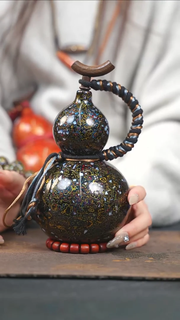 【闪购商品】XD115漆艺酒葫芦不包手串及旋转底座