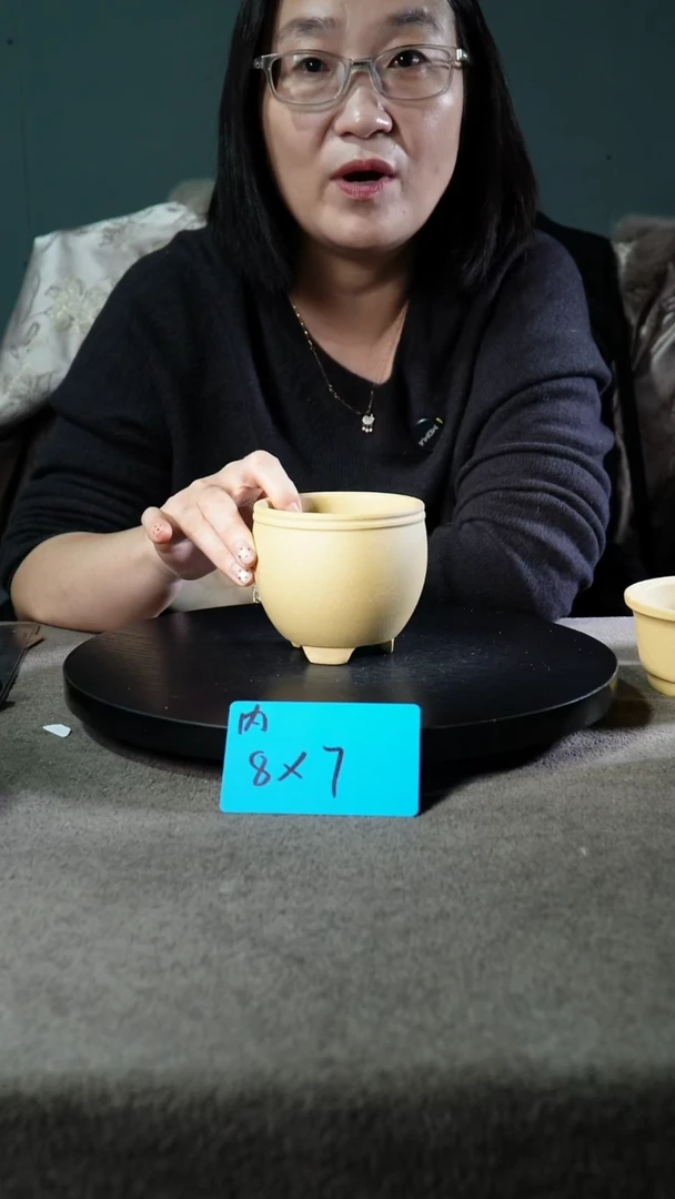 宜兴紫砂小花盆08