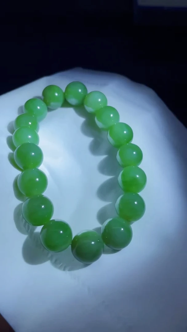 颈饰未镶嵌和田玉f527