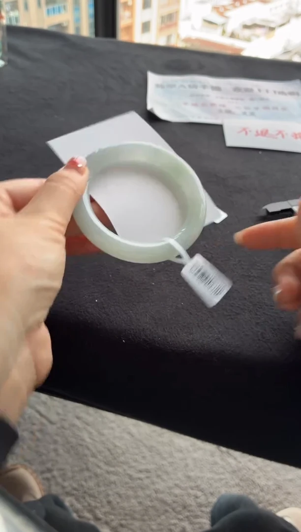 未镶嵌手镯翡翠买断价XW23018861