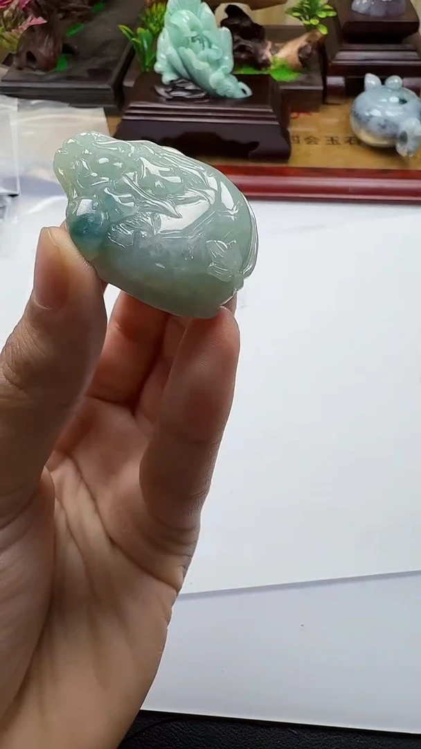 吊坠(不含链)未镶嵌翡翠1