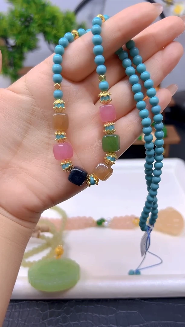 未镶嵌颈饰碧玺X464